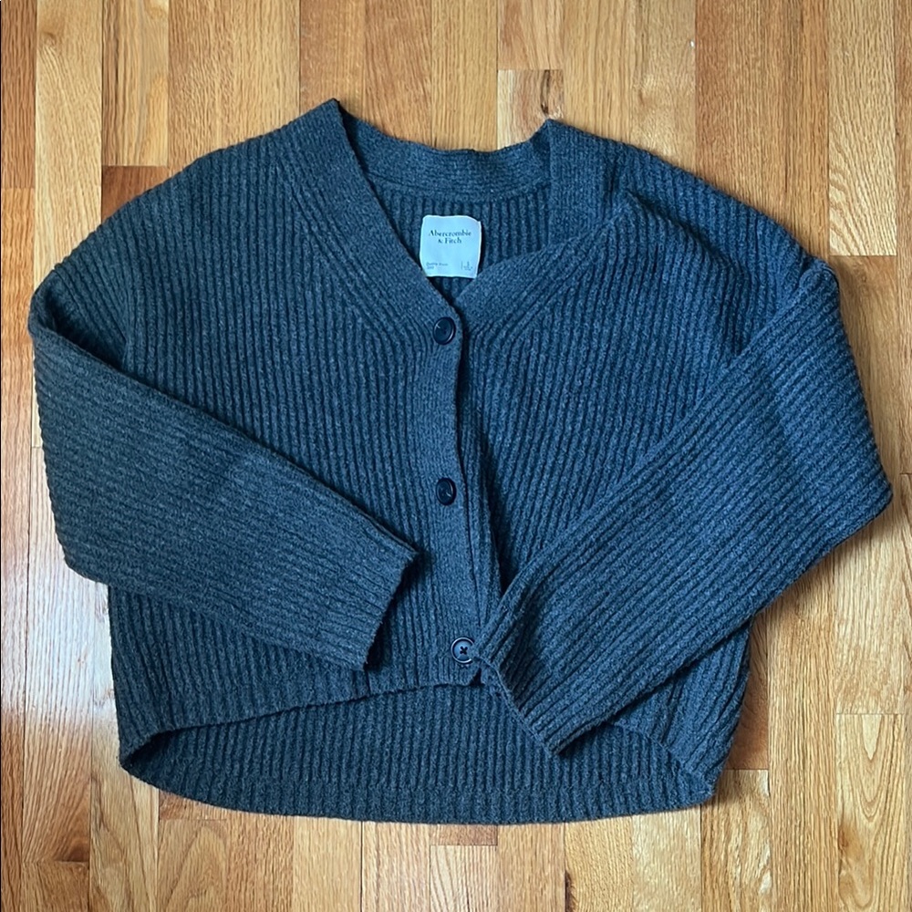 Women's Gray Cardigan Sweater